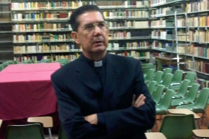 kardynał miguel ayuso guixot